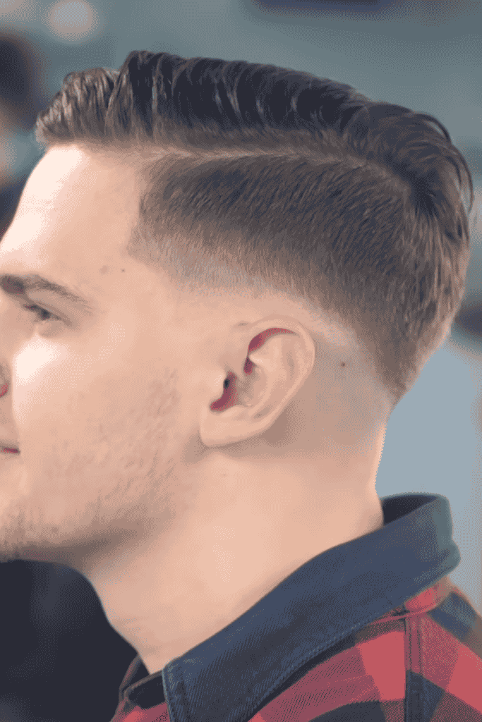 10 Men's Hairstyles for Short to Medium Hair 6 5. Undercut with Short Comb Over